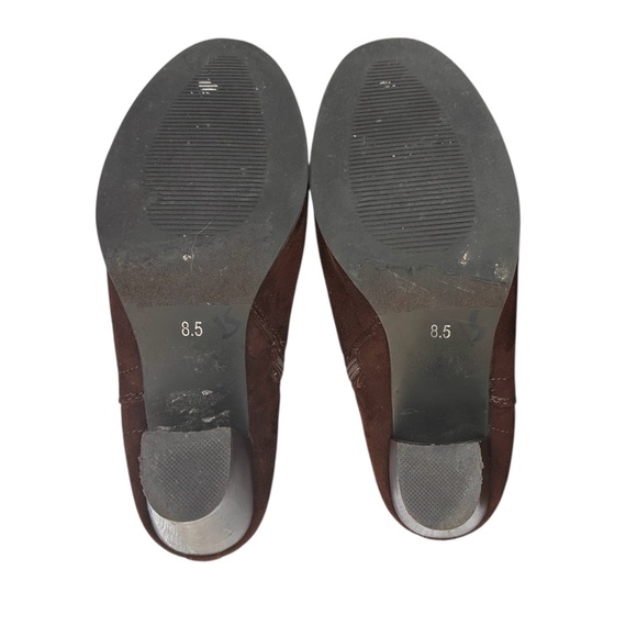 Lady Godiva Women's Ankle Suede Boots in Rich Brown - Picture 4 of 7